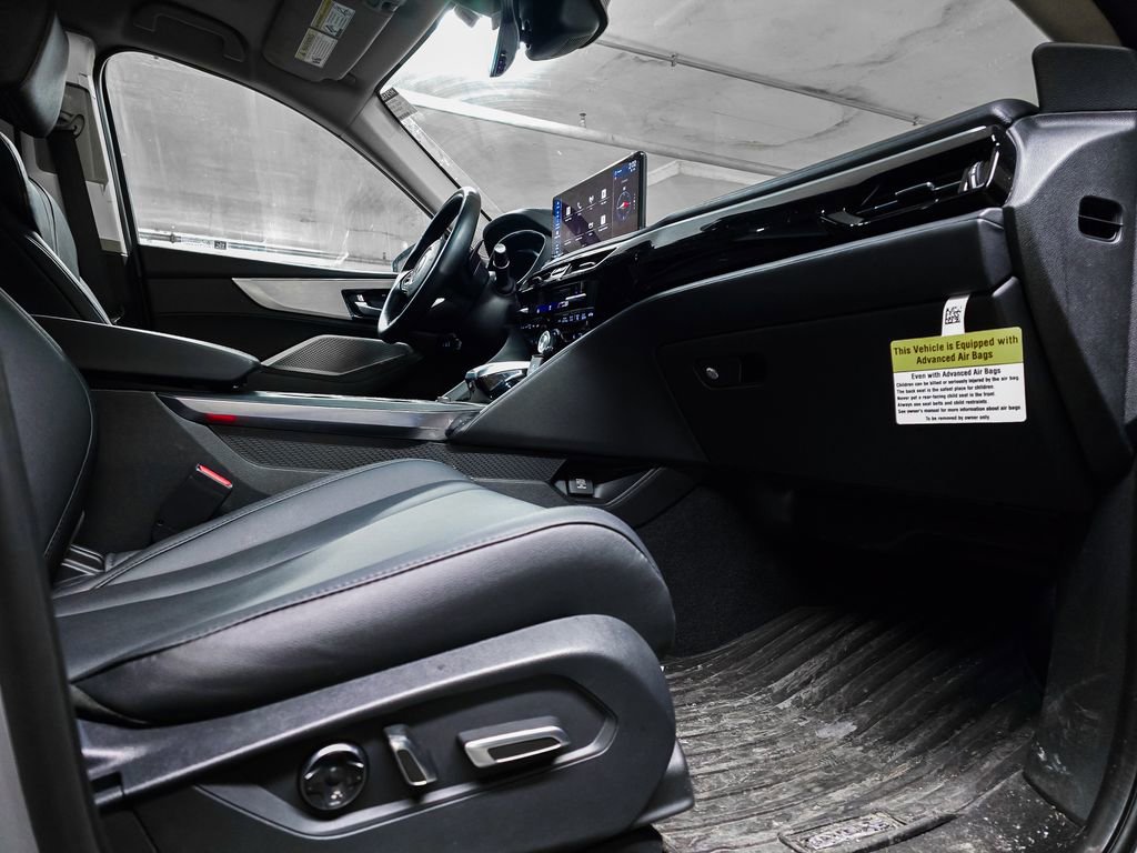 Used 2025 Acura MDX SH-AWD image 35