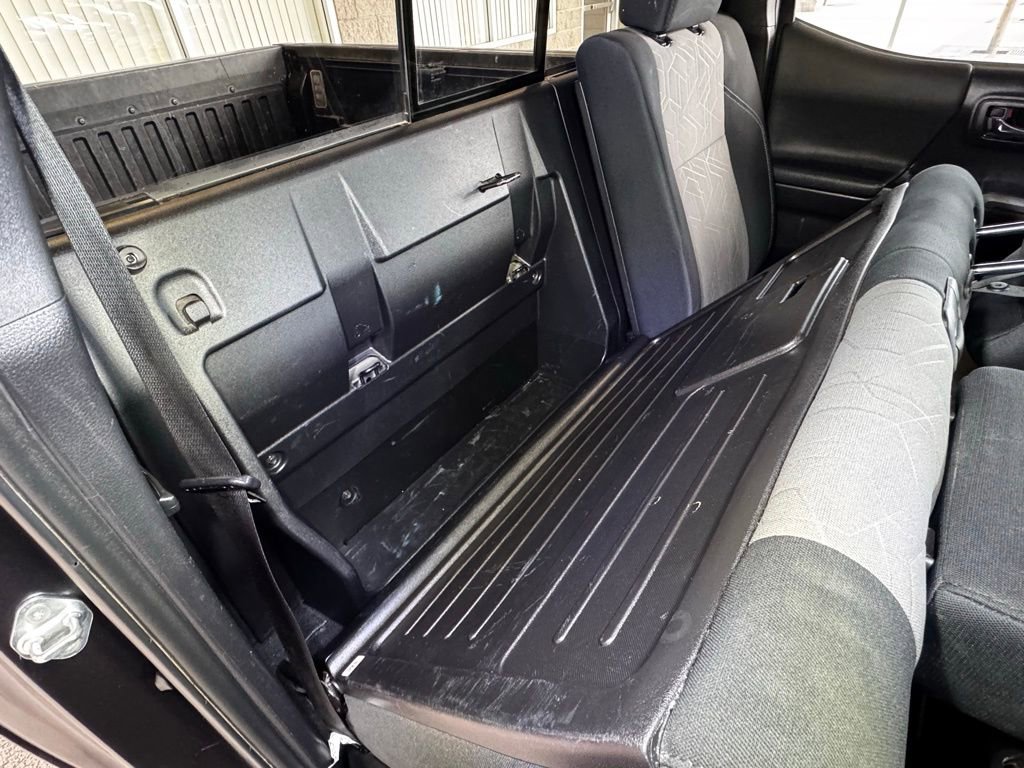 Used 2023 Toyota Tacoma TRD Sport w/ Advanced Technology Package image 59