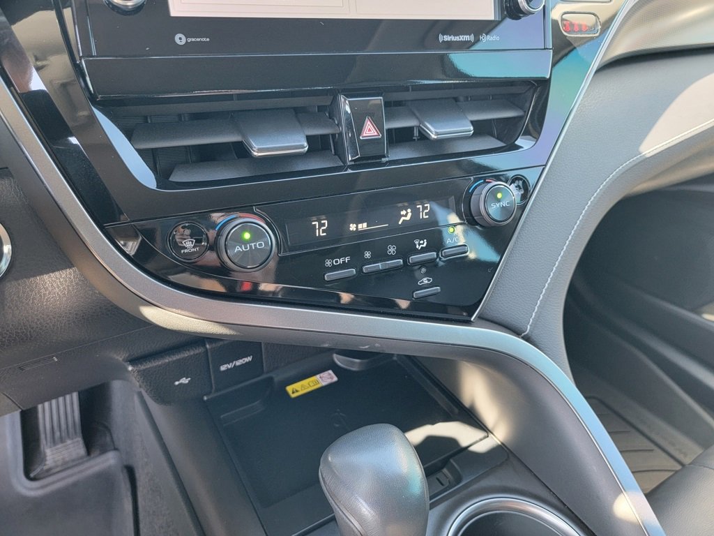 Used 2023 Toyota Camry XSE image 33