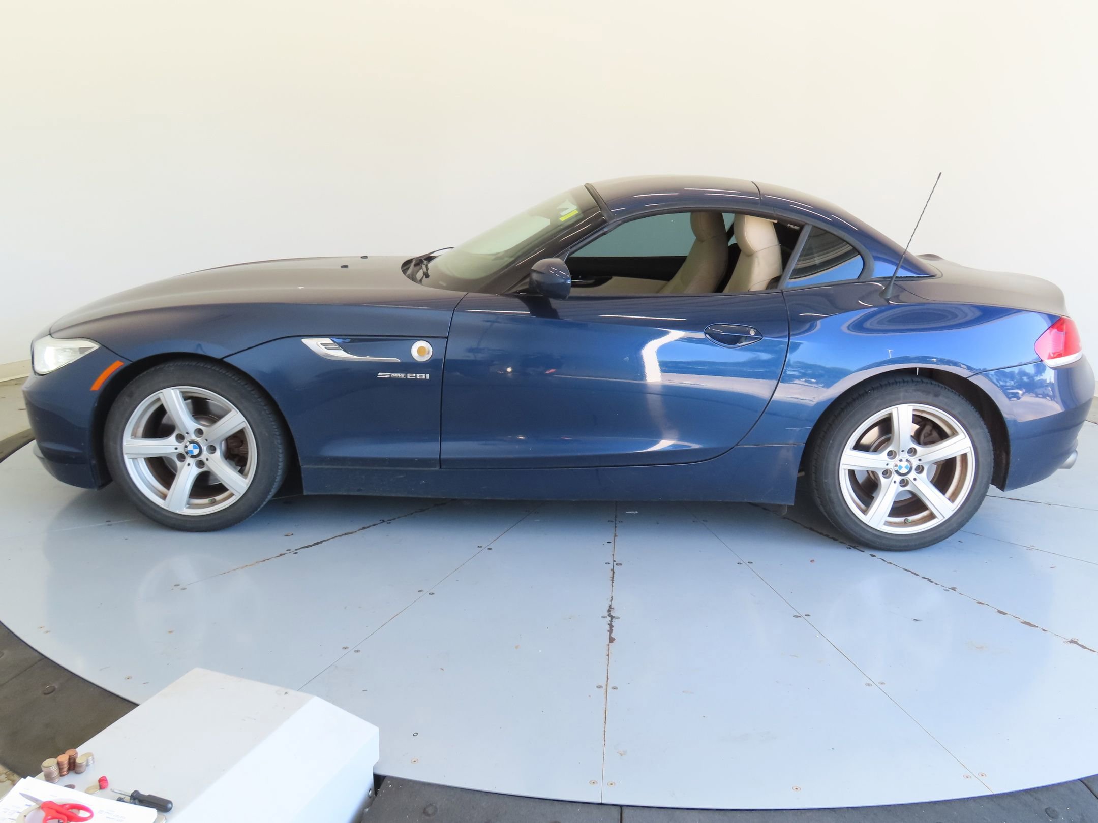 Used 2015 BMW Z4 sDrive28i RWD image 7