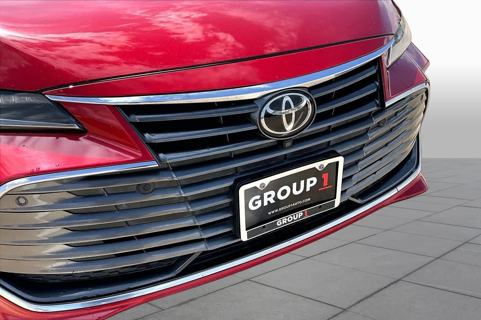 Used 2021 Toyota Avalon Limited w/ Advanced Safety Package FWD image 30