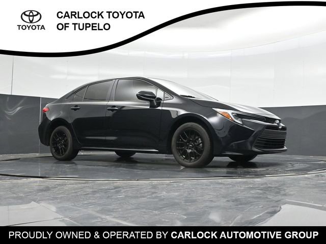 Used 2025 Toyota Corolla LE FWD image 48