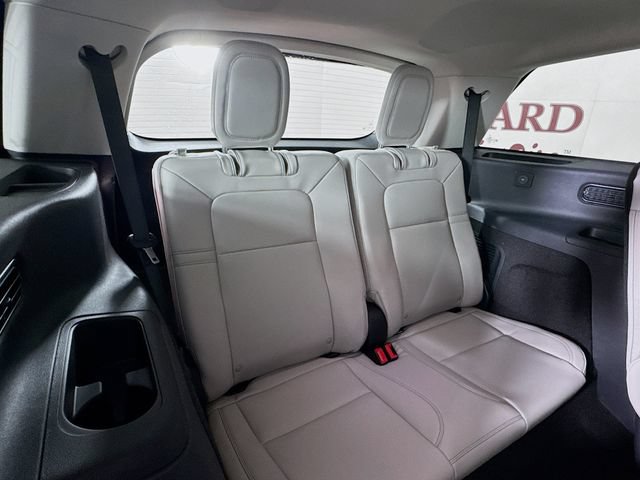 New 2026 Lincoln Aviator 2WD image 28