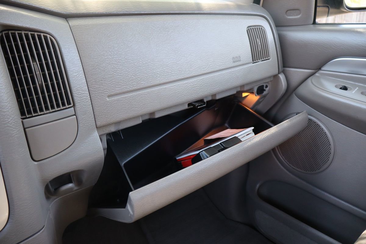 Used 2005 Dodge Ram 2500 Truck SLT AWD/4WD image 35