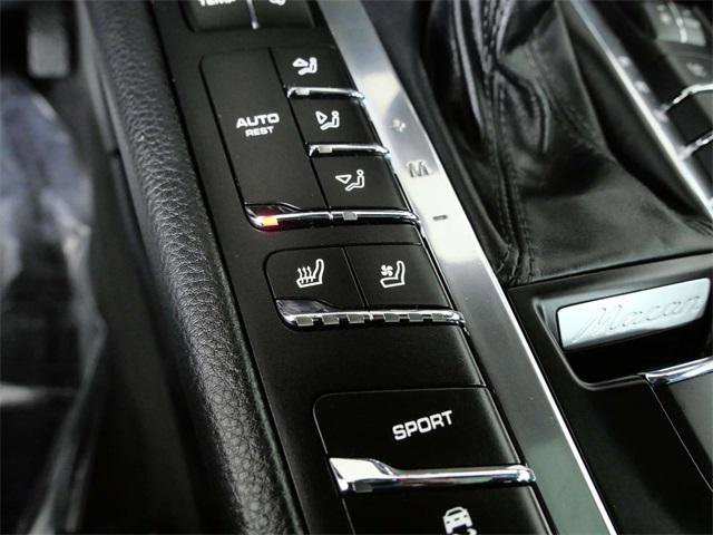 Used 2017 Porsche Macan S image 21