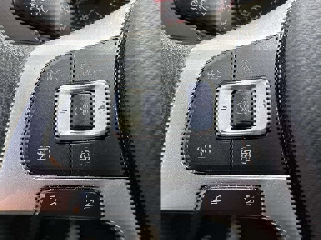 Used 2021 Volkswagen Jetta S w/ Driver Assistance Package image 26