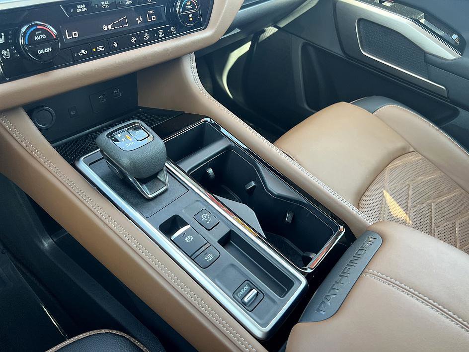 Certified 2024 Nissan Pathfinder Platinum w/ Cargo Package image 28