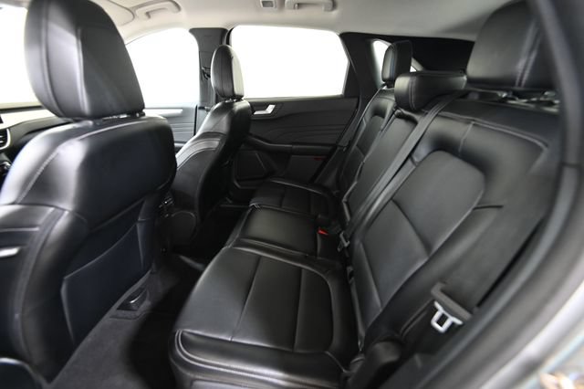 Used 2024 Ford Escape Platinum AWD/4WD image 9