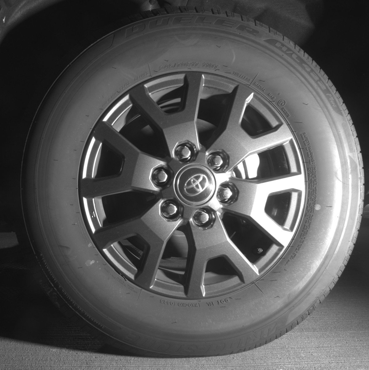 Used 2025 Toyota 4Runner SR5 image 12