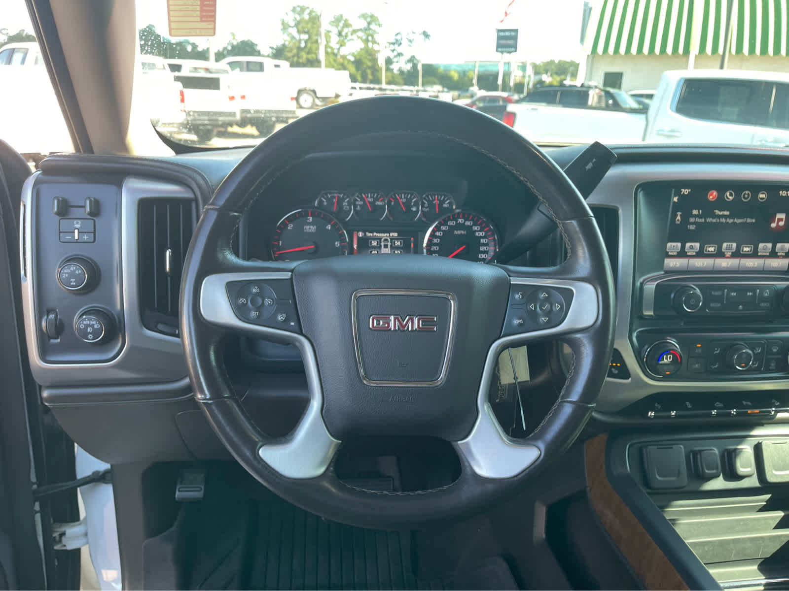 Used 2023 GMC Sierra 1500 AT4 w/ AT4 Premium Package AWD/4WD image 15