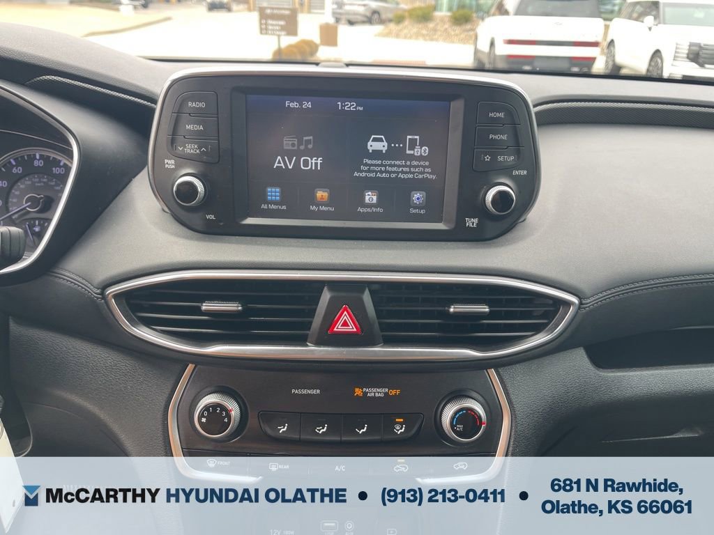 Used 2020 Hyundai Santa Fe SE image 8