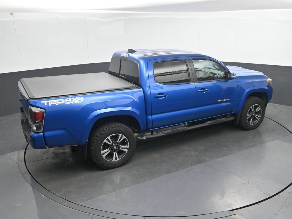 Used 2018 Toyota Tacoma TRD Sport AWD/4WD image 31
