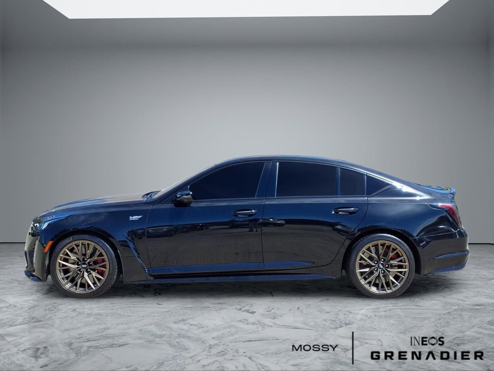 Used 2024 Cadillac CT5 V Blackwing w/ Parking Package image 5