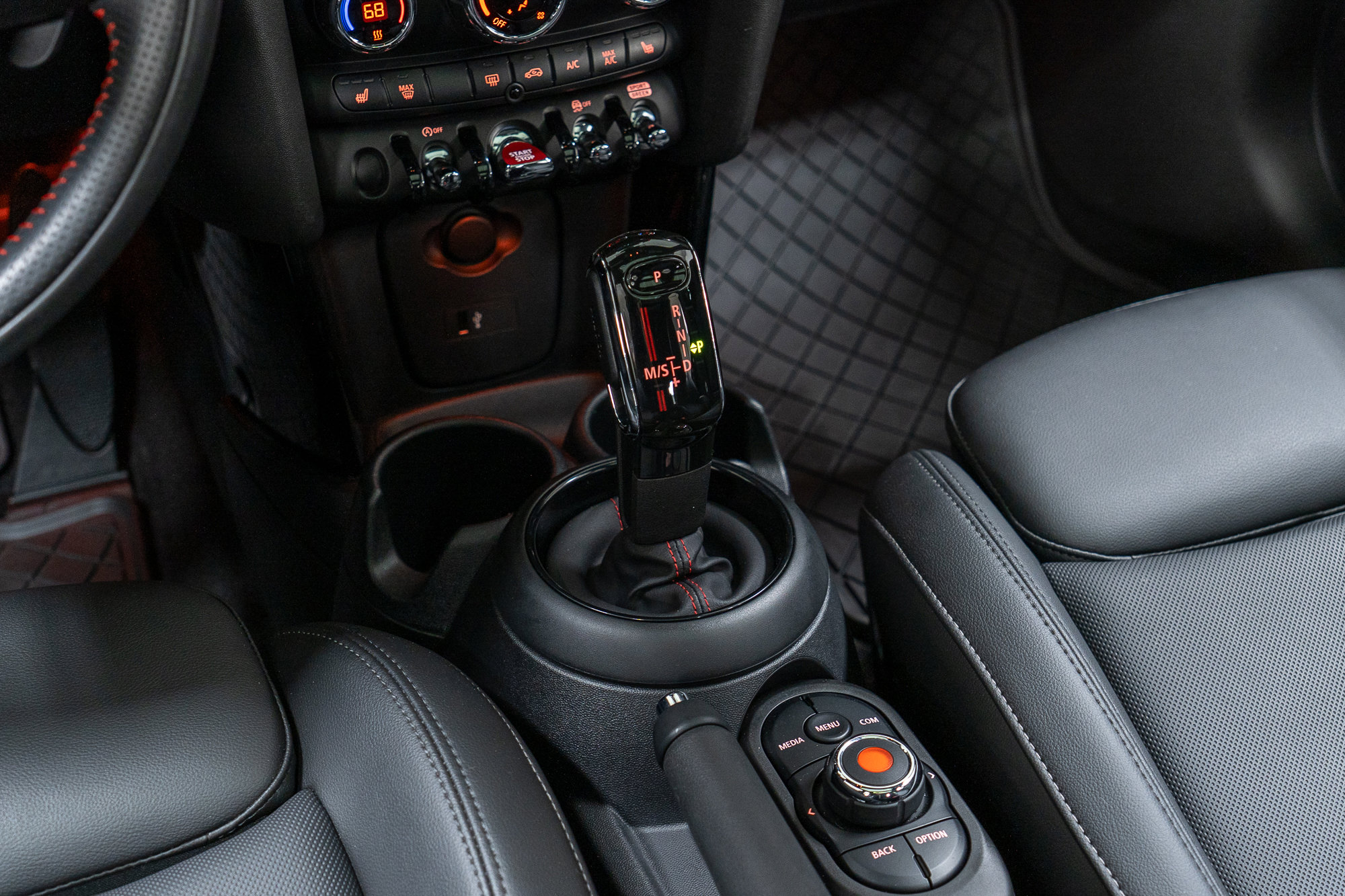 Used 2020 MINI Cooper S w/ Storage Package image 21