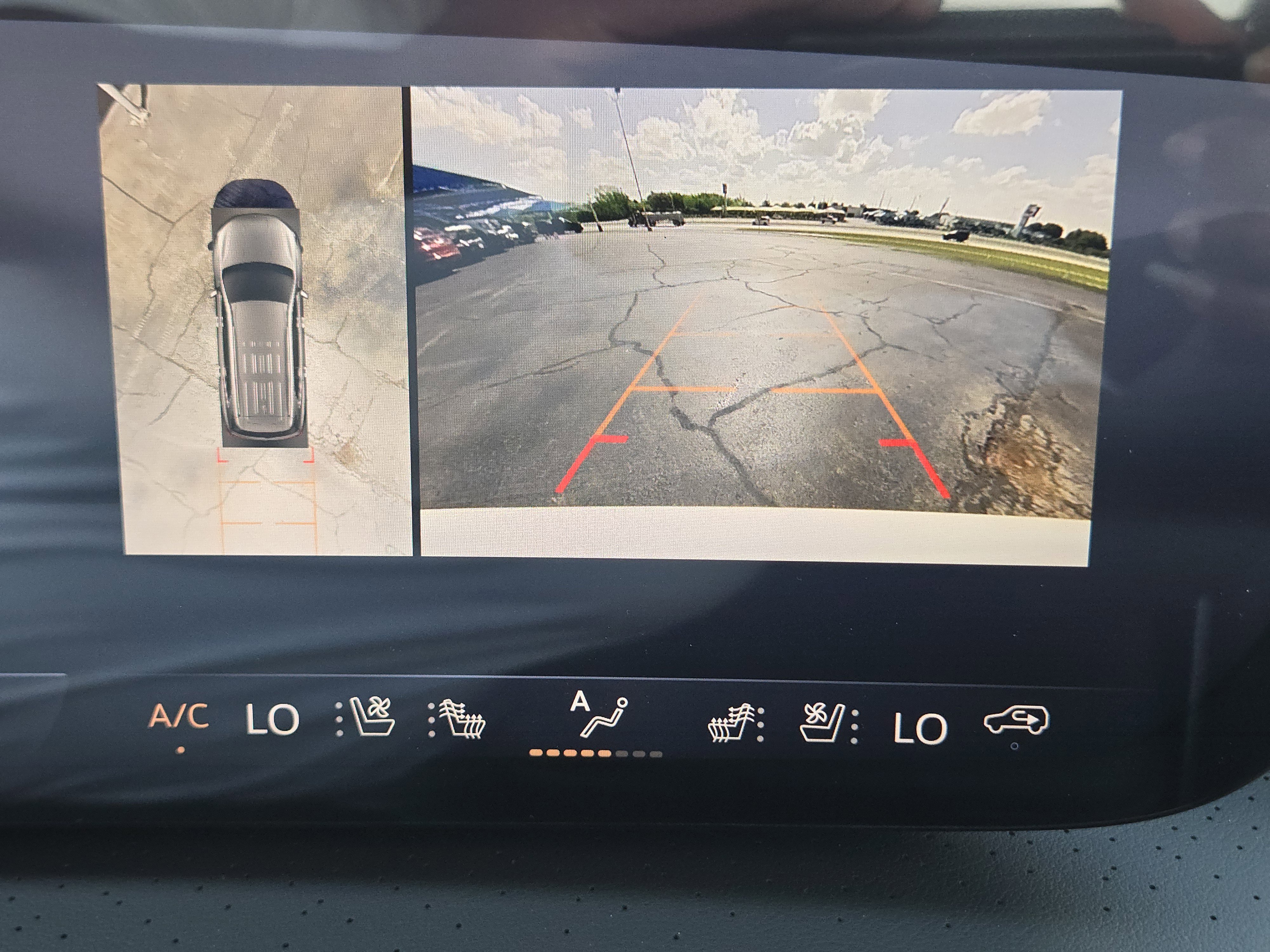 New 2026 Buick Enclave Avenir image 14