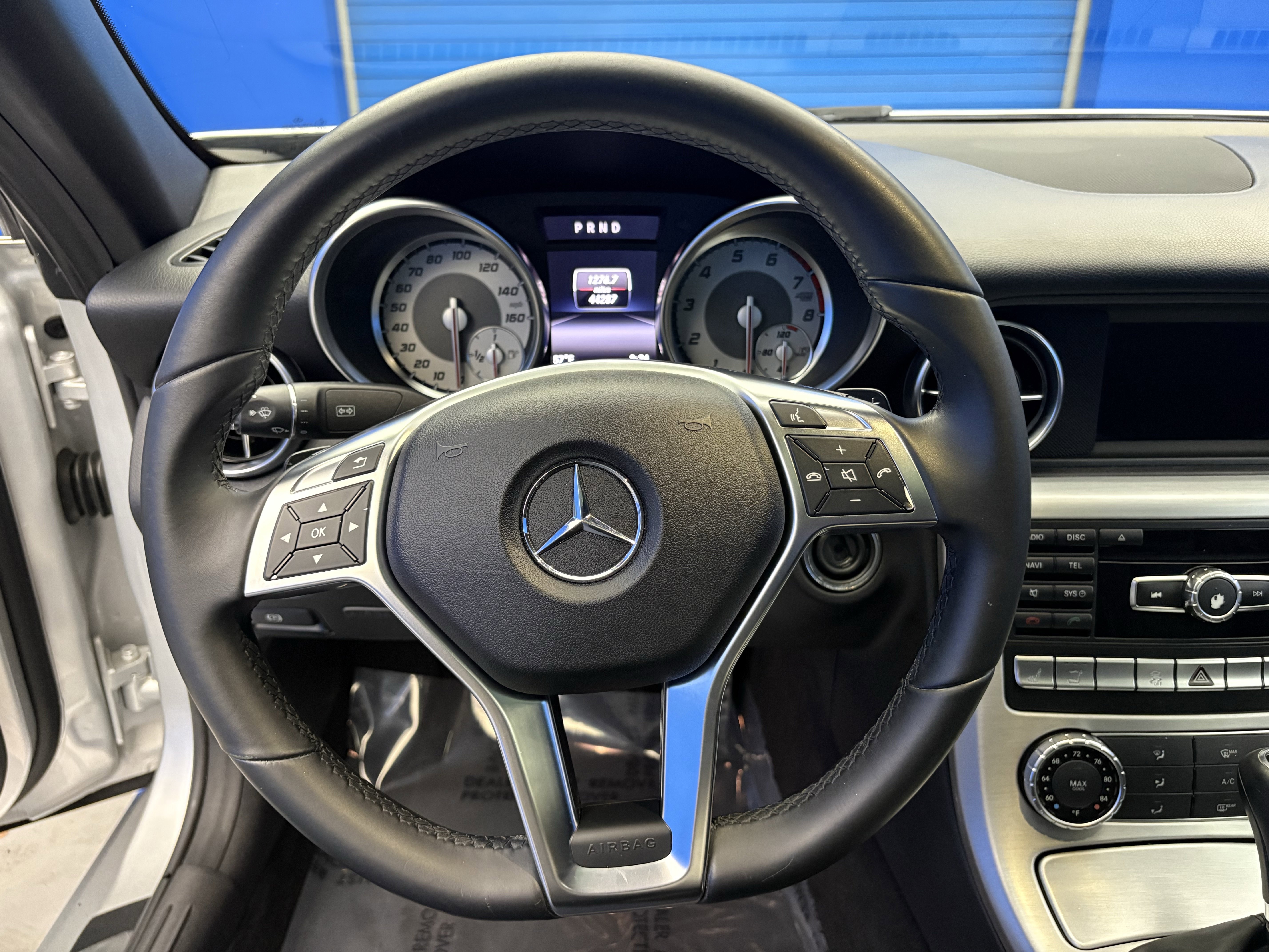 Used 2015 Mercedes-Benz SLK 250 image 14