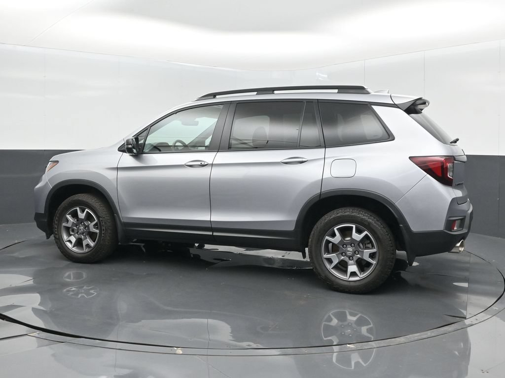 Used 2022 Honda Passport TrailSport image 4