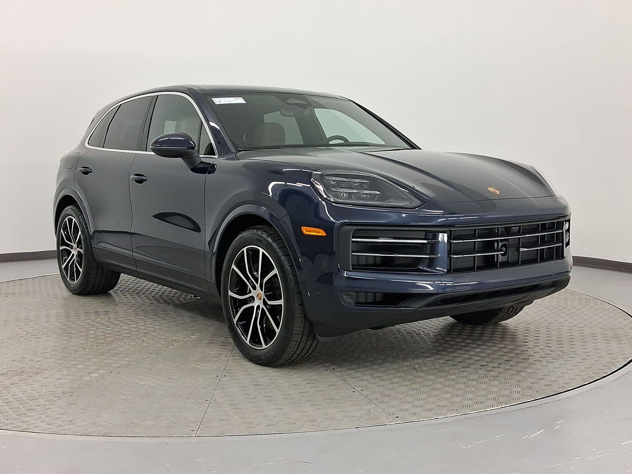 New 2026 Porsche Cayenne AWD/4WD image 6