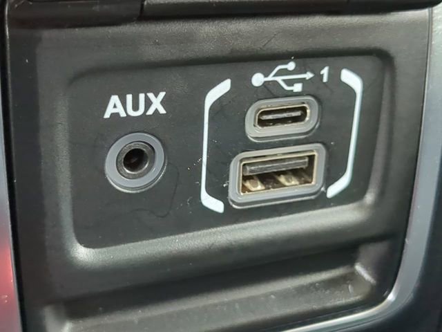 Used 2019 Jeep Wrangler Unlimited Sport AWD/4WD image 21