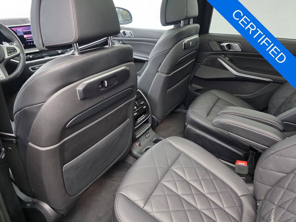 Certified 2024 BMW X7 xDrive40i w/ M Sport Package AWD/4WD image 15