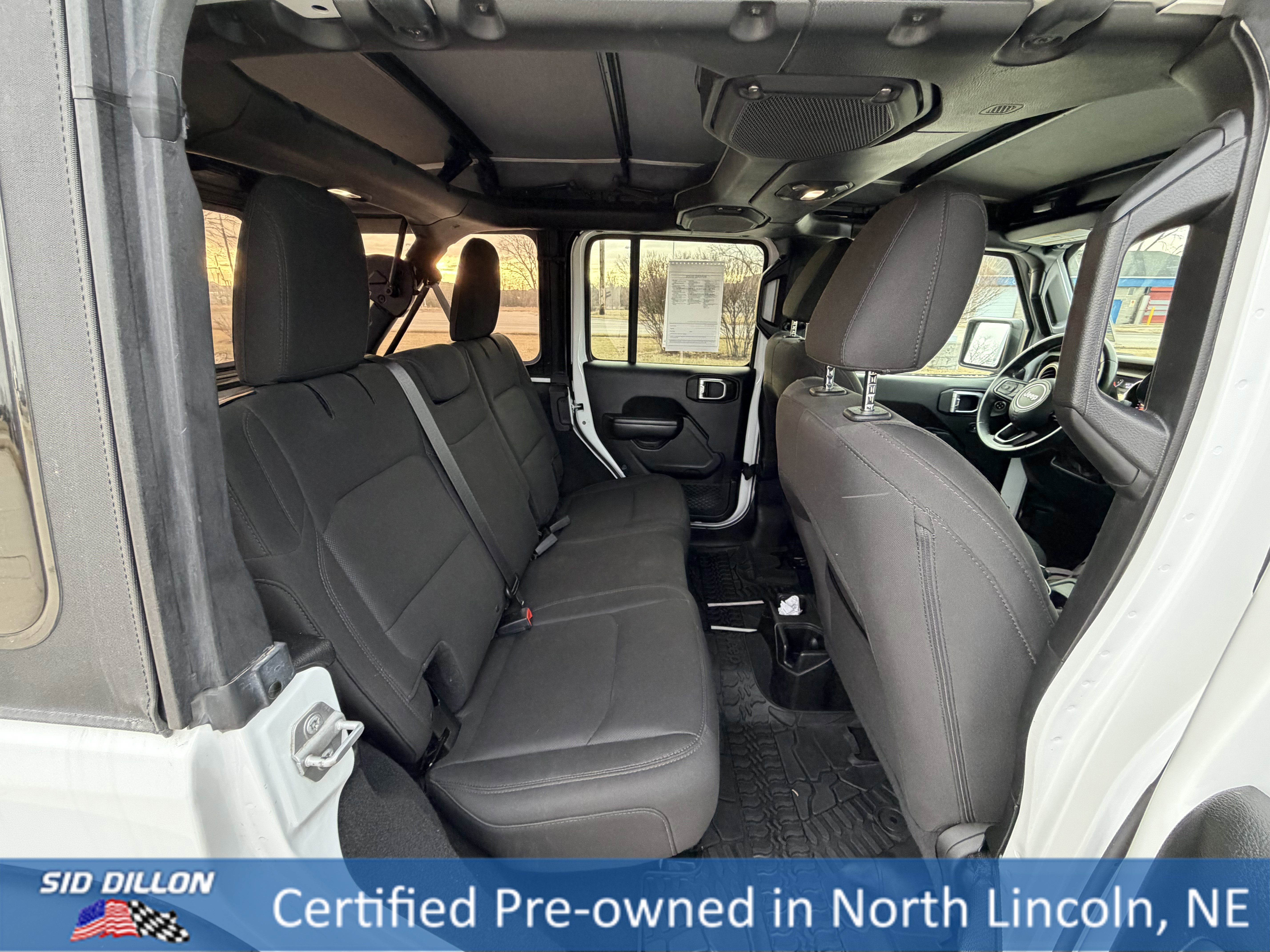 Used 2018 Jeep Wrangler Unlimited Sport S image 22