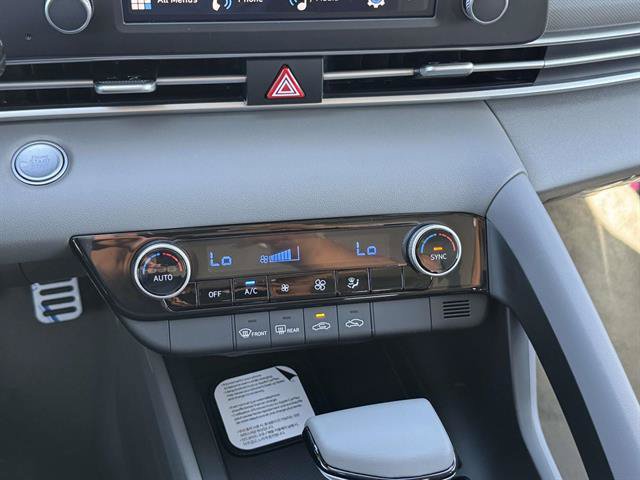 New 2026 Hyundai Elantra Sport FWD image 15