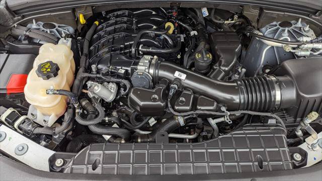 Used 2024 Jeep Grand Cherokee Laredo RWD image 29