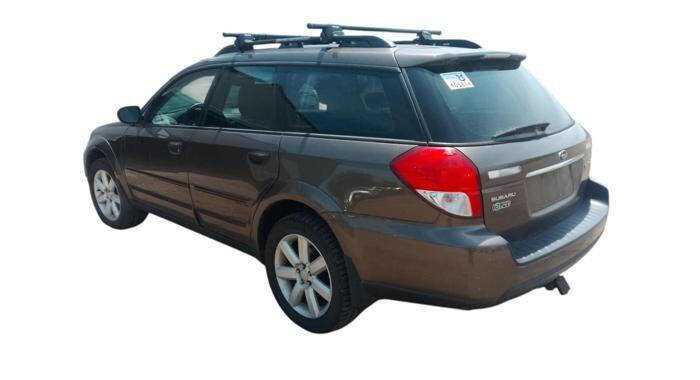 Used 2009 Subaru Outback 2.5i Special Edition AWD/4WD image 3