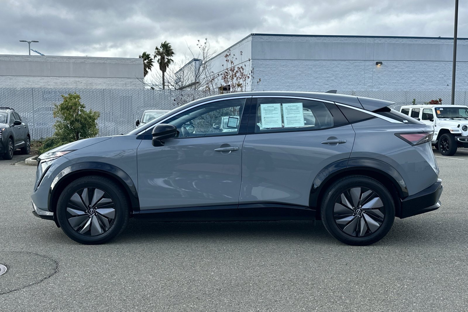 Certified 2024 Nissan Ariya FWD image 7