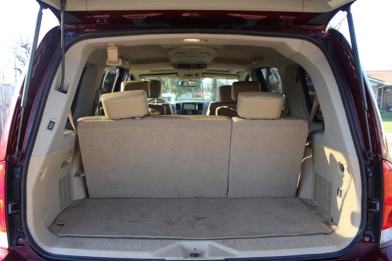 Used 2011 Nissan Armada Platinum w/ 2nd Row Captain Seat Pkg image 43