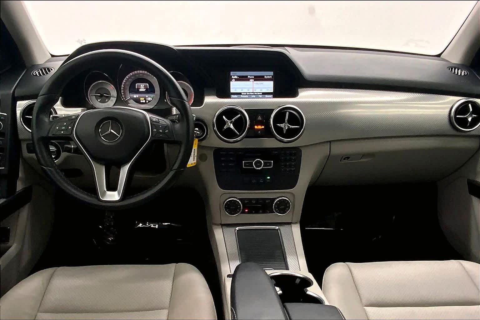 Used 2014 Mercedes-Benz GLK 350 2WD image 18
