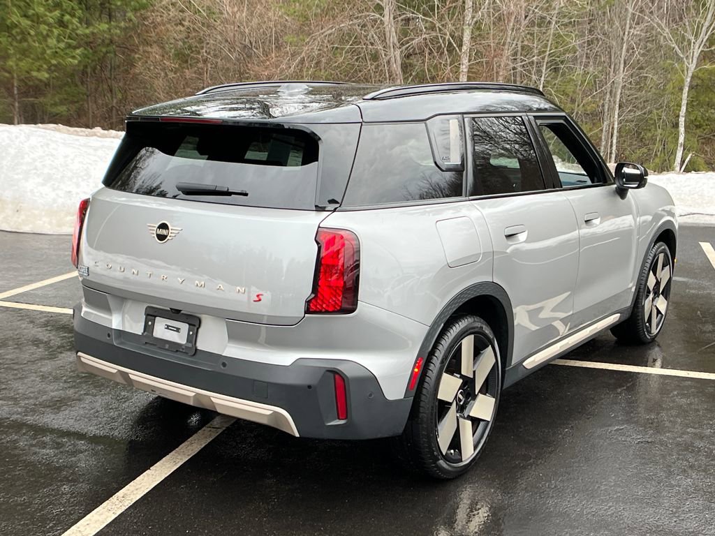 Used 2025 MINI Cooper Countryman S w/ Comfort Package Max image 5