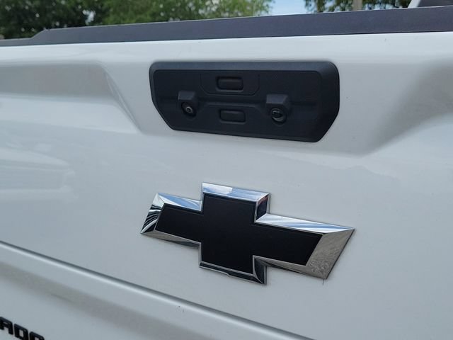 Certified 2024 Chevrolet Silverado 1500 Custom w/ Turbomax Blackout Package AWD/4WD image 15