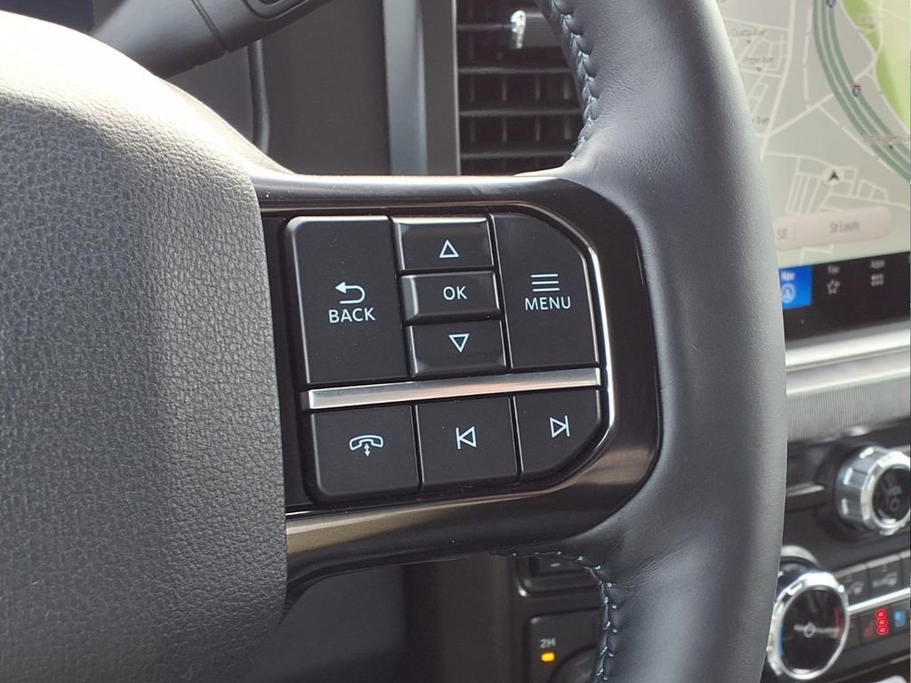 New 2025 Ford F450 Platinum image 11