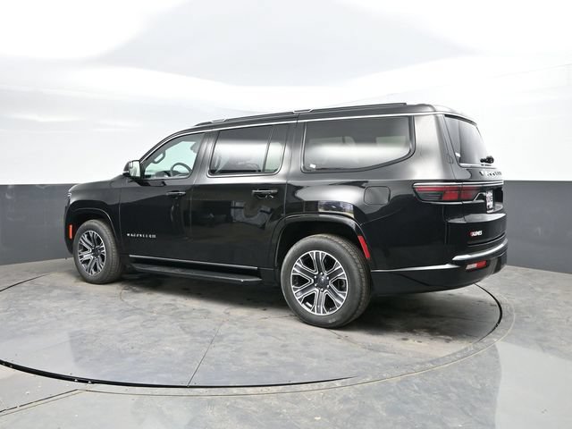 Used 2024 Jeep Wagoneer Series II w/ Flexible Seating Group AWD/4WD image 9