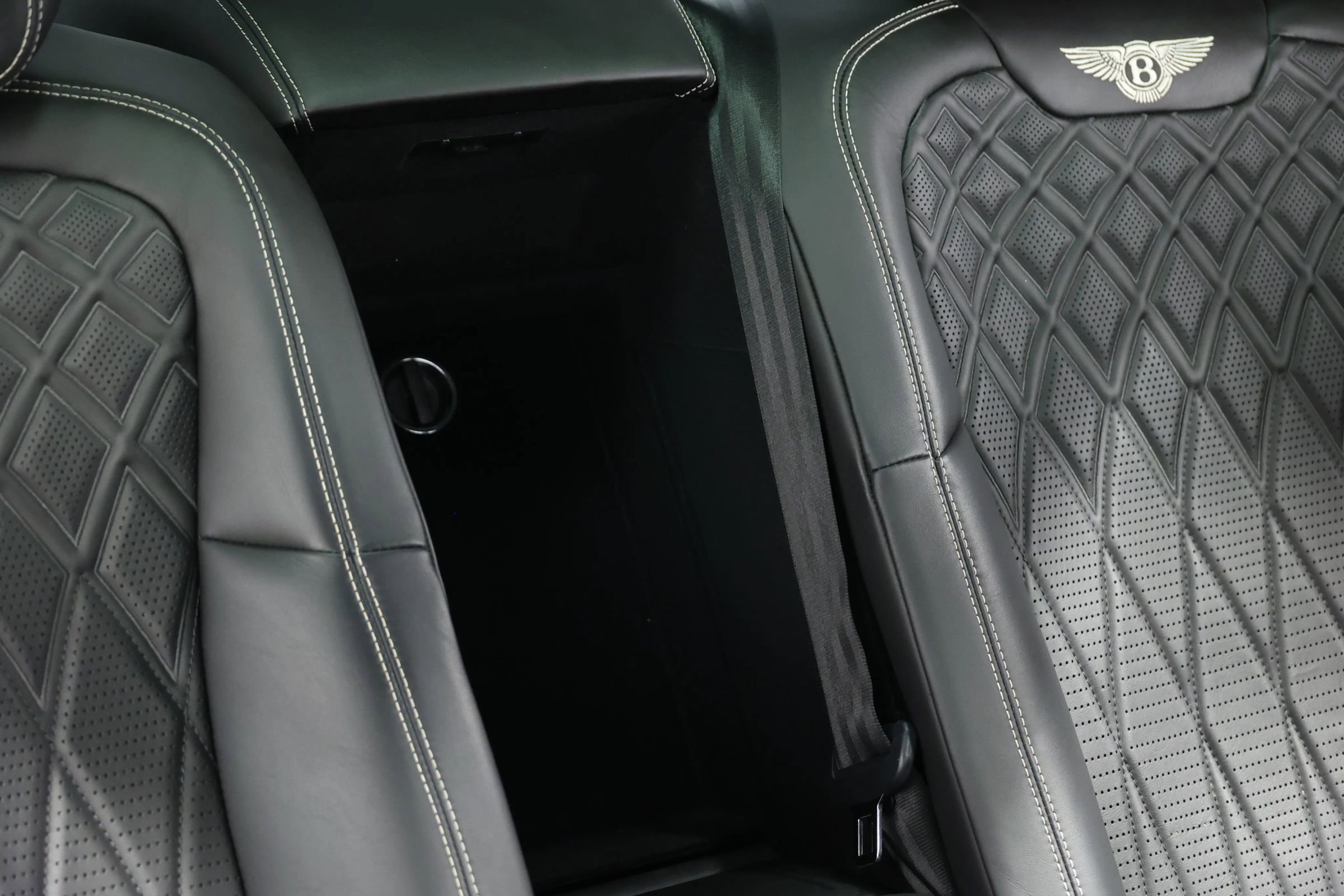 Used 2020 Bentley Flying Spur W12 image 95