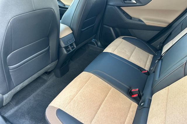 New 2026 Chevrolet Equinox ACTIV w/ Convenience Package III image 16