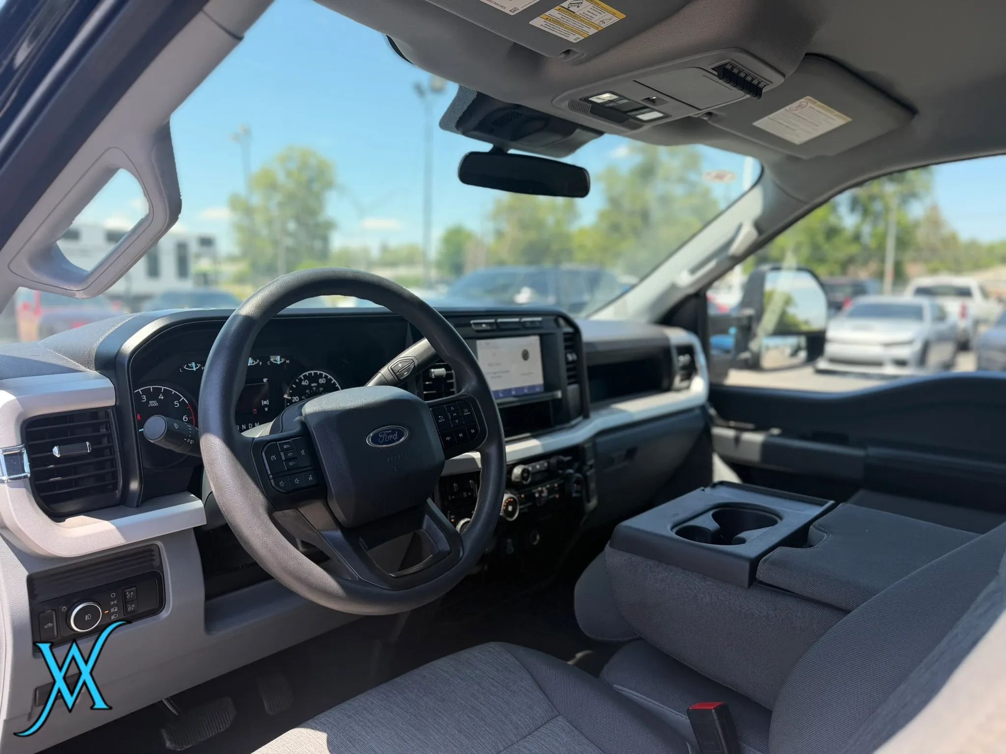Used 2024 Ford F250 XL w/ STX Appearance Package AWD/4WD image 11