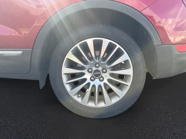 Used 2015 Lincoln MKC FWD w/ Equipment Group 102A Reserve image 9