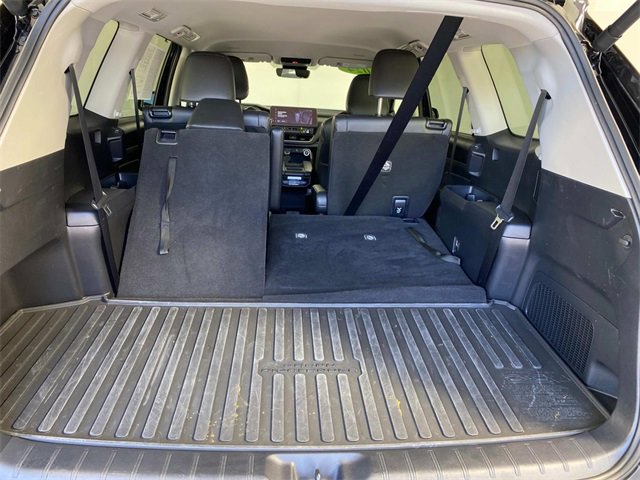 Used 2024 Toyota Grand Highlander XLE image 8