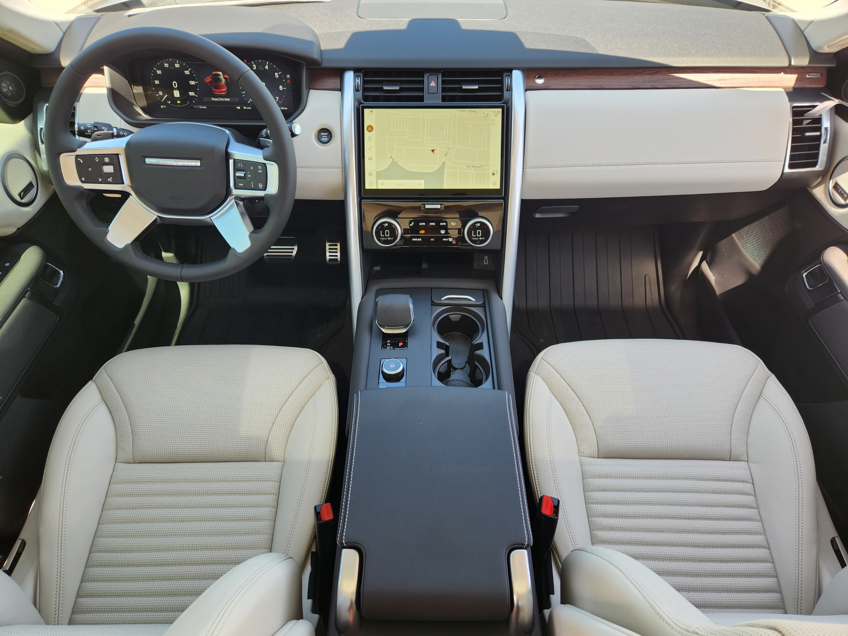 New 2026 Land Rover Discovery Dynamic SE AWD/4WD image 21