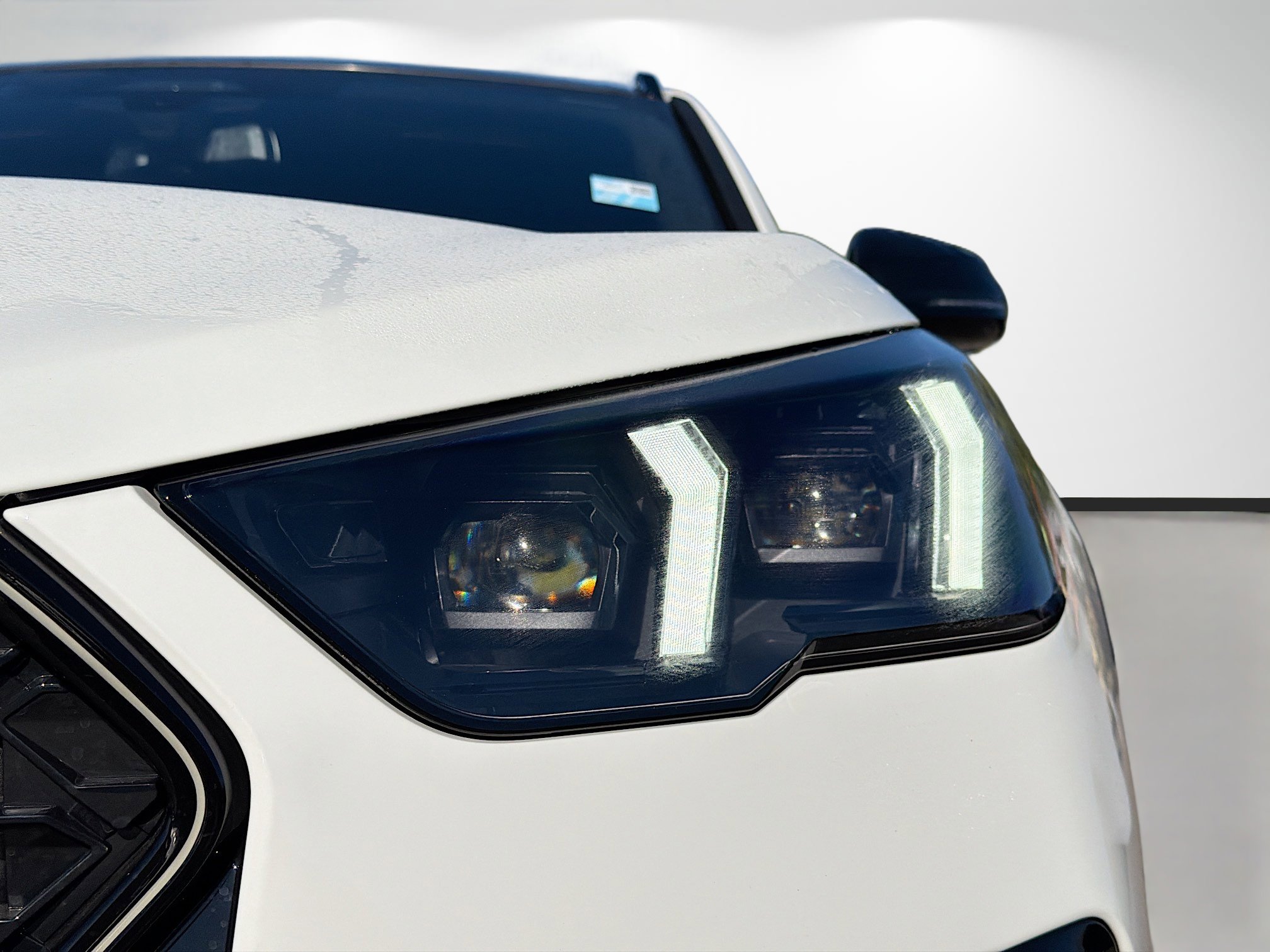 New 2026 BMW X2 xDrive28i w/ Technology Package image 9