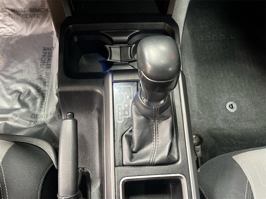 Used 2023 Toyota Tacoma TRD Off-Road image 16