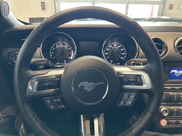 Used 2017 Ford Mustang Coupe image 8