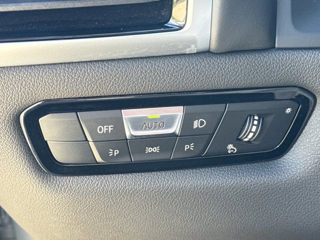 Certified 2025 BMW 840i xDrive Coupe w/ Driving Assistance Package image 42