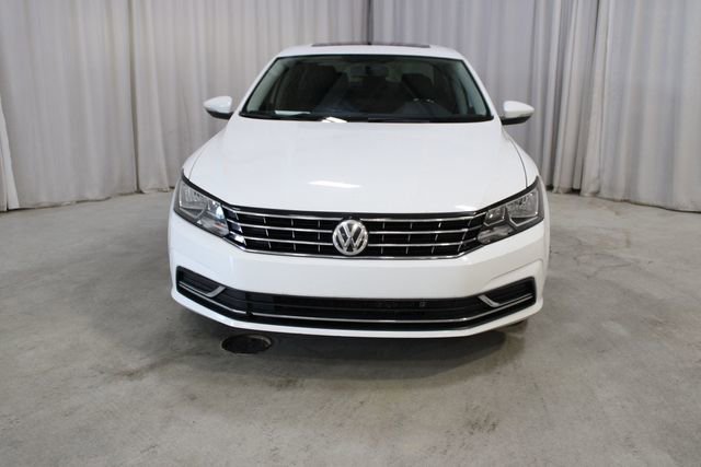 Used 2017 Volkswagen Passat 1.8T SE FWD image 26