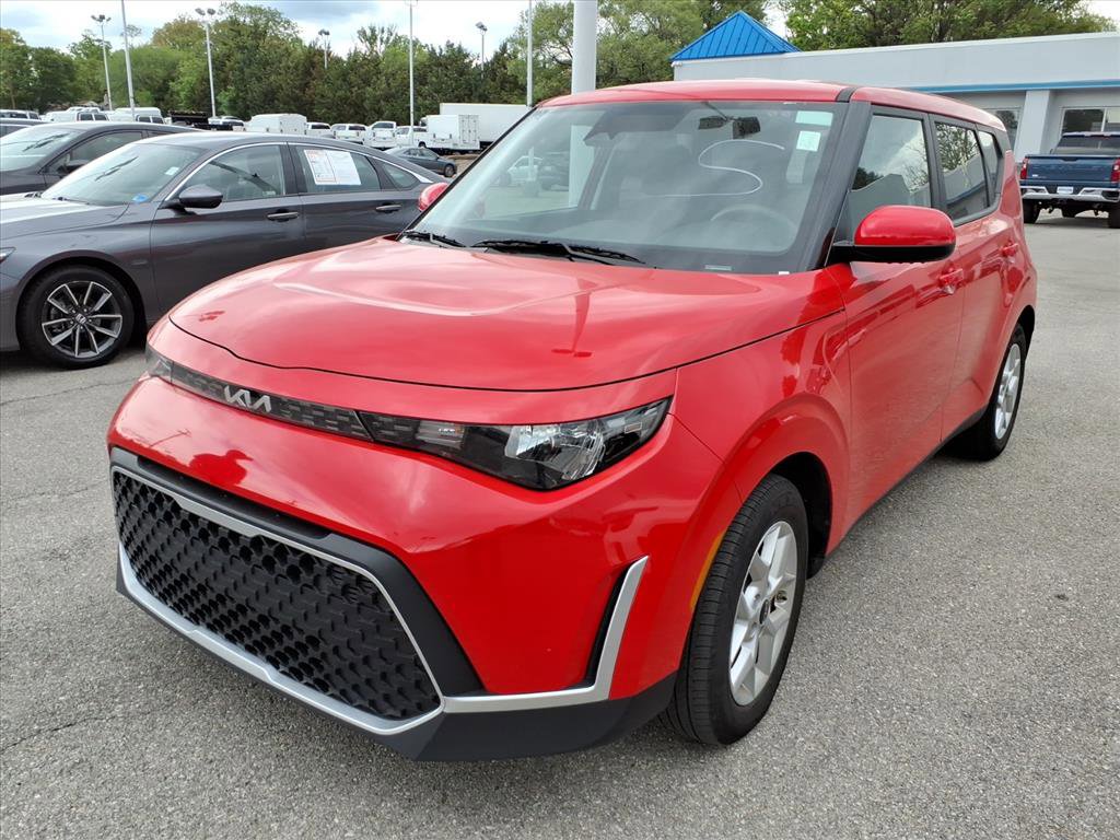 Used 2025 Kia Soul LX w/ LX Technology Package