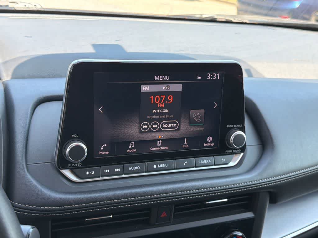 Used 2024 Nissan Rogue SV AWD/4WD image 27
