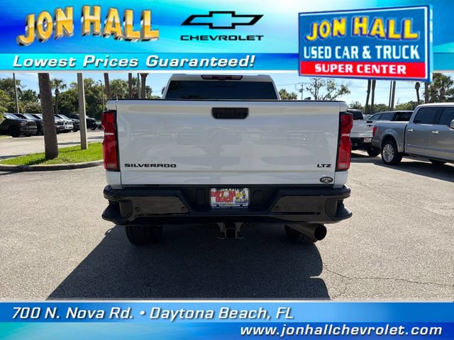 Used 2025 Chevrolet Silverado 2500 LTZ w/ LTZ Plus Package AWD/4WD image 10