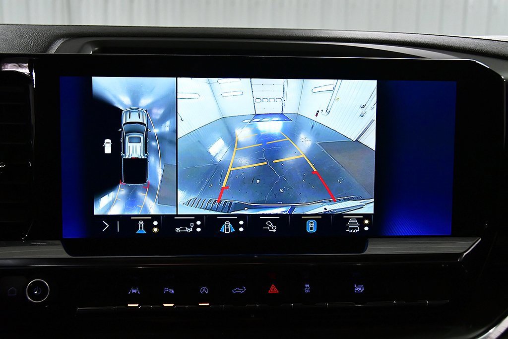 Used 2023 Chevrolet Silverado 1500 High Country w/ High Country Premium Package image 27